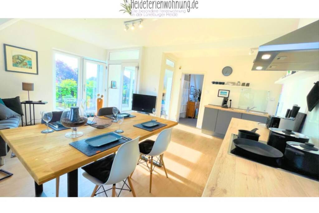 Heideferienwohnung - Die Neue Ferienwohnung Вальсроде Экстерьер фото